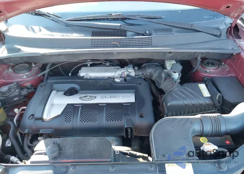 2005 Hyundai Tucson Gl from USA, damaged, VIN KM8JM12B15U152653